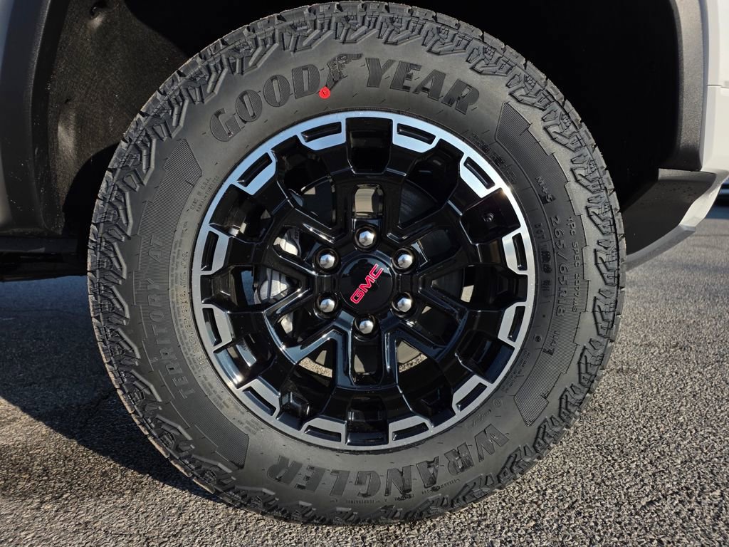 New 2026 GMC Canyon AT4 AWD/4WD image 30