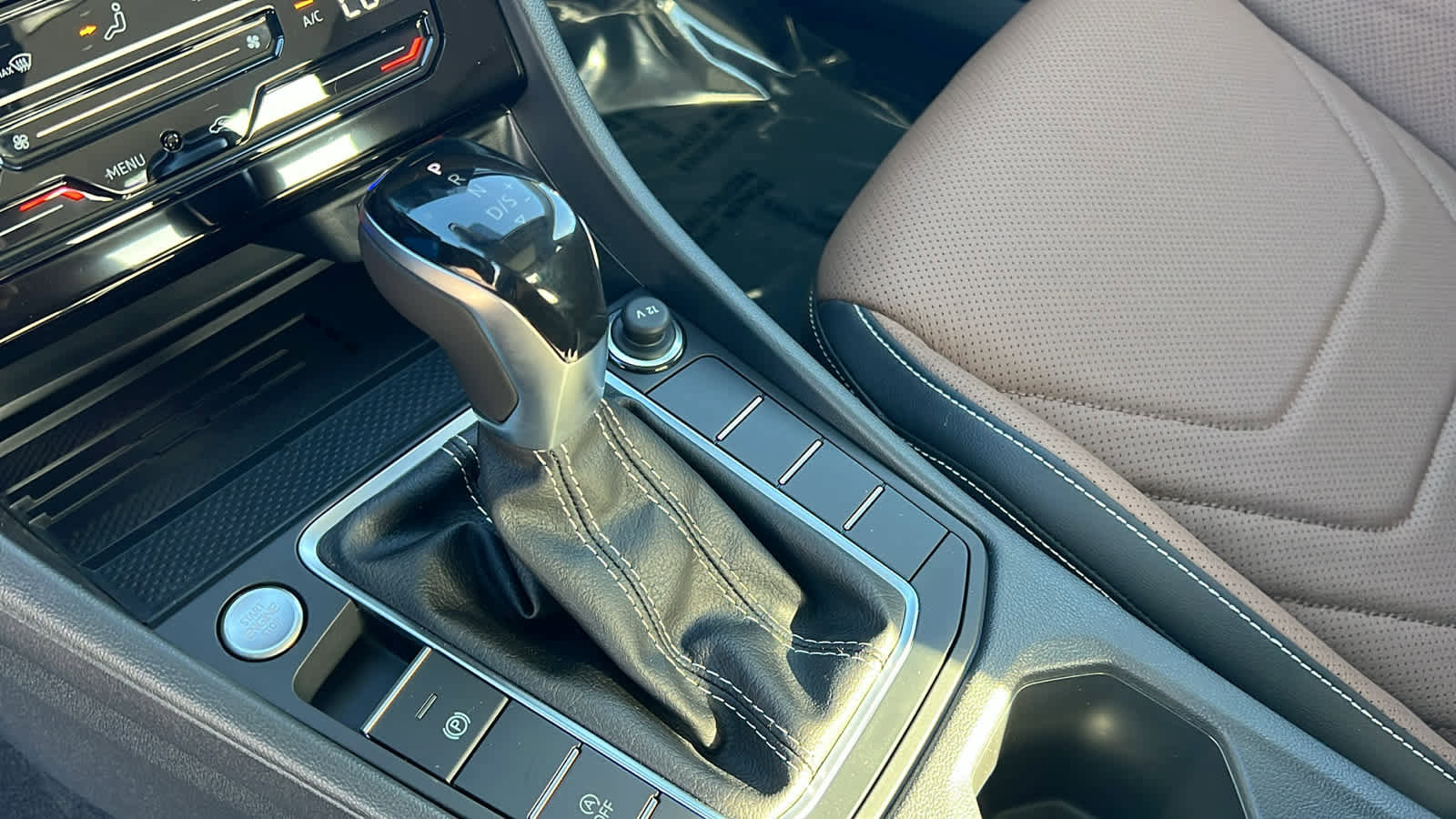 New 2026 Volkswagen Jetta SEL image 13