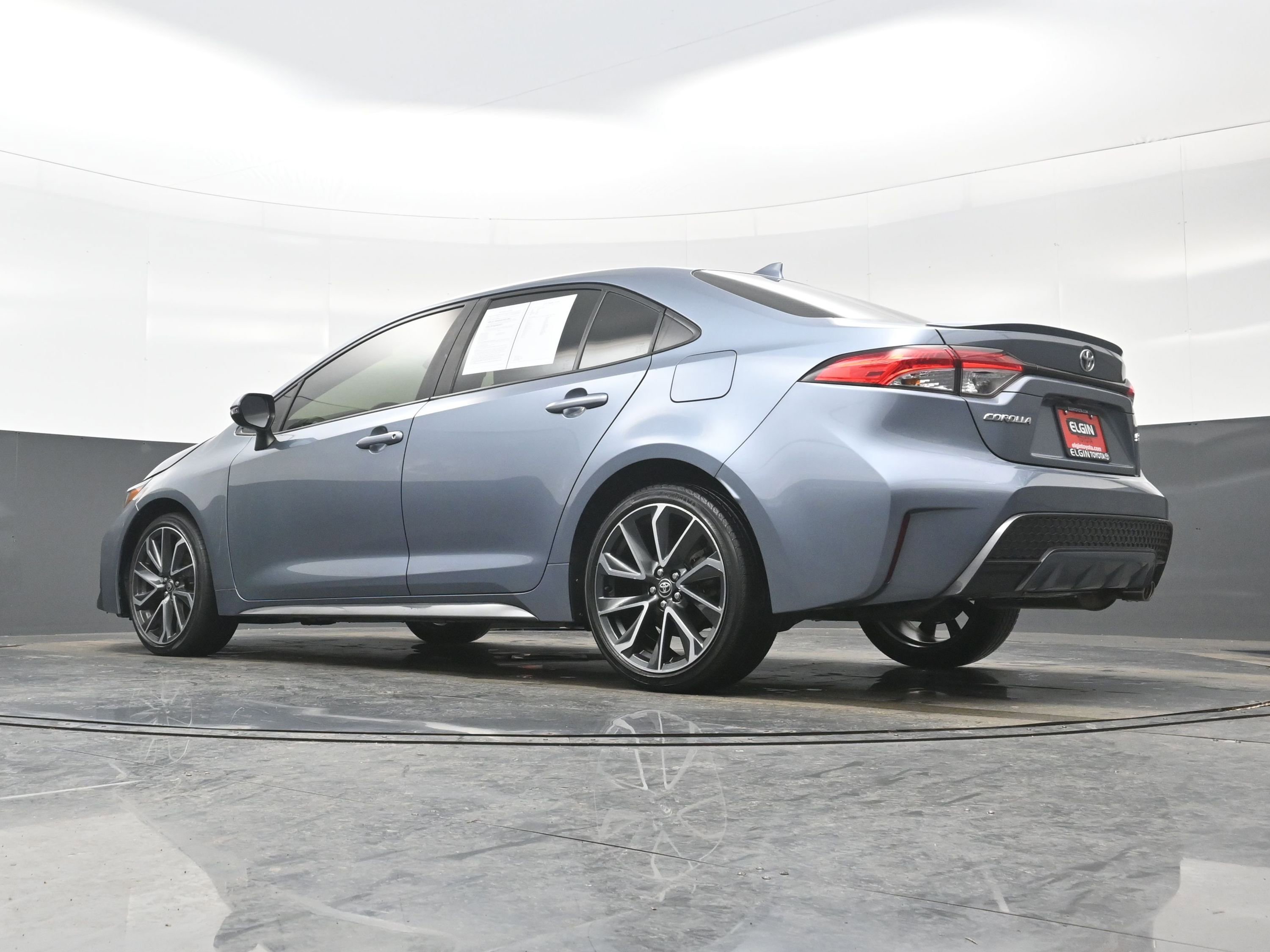 Used 2020 Toyota Corolla SE image 28