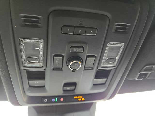 Certified 2024 Cadillac Escalade ESV V AWD/4WD image 37