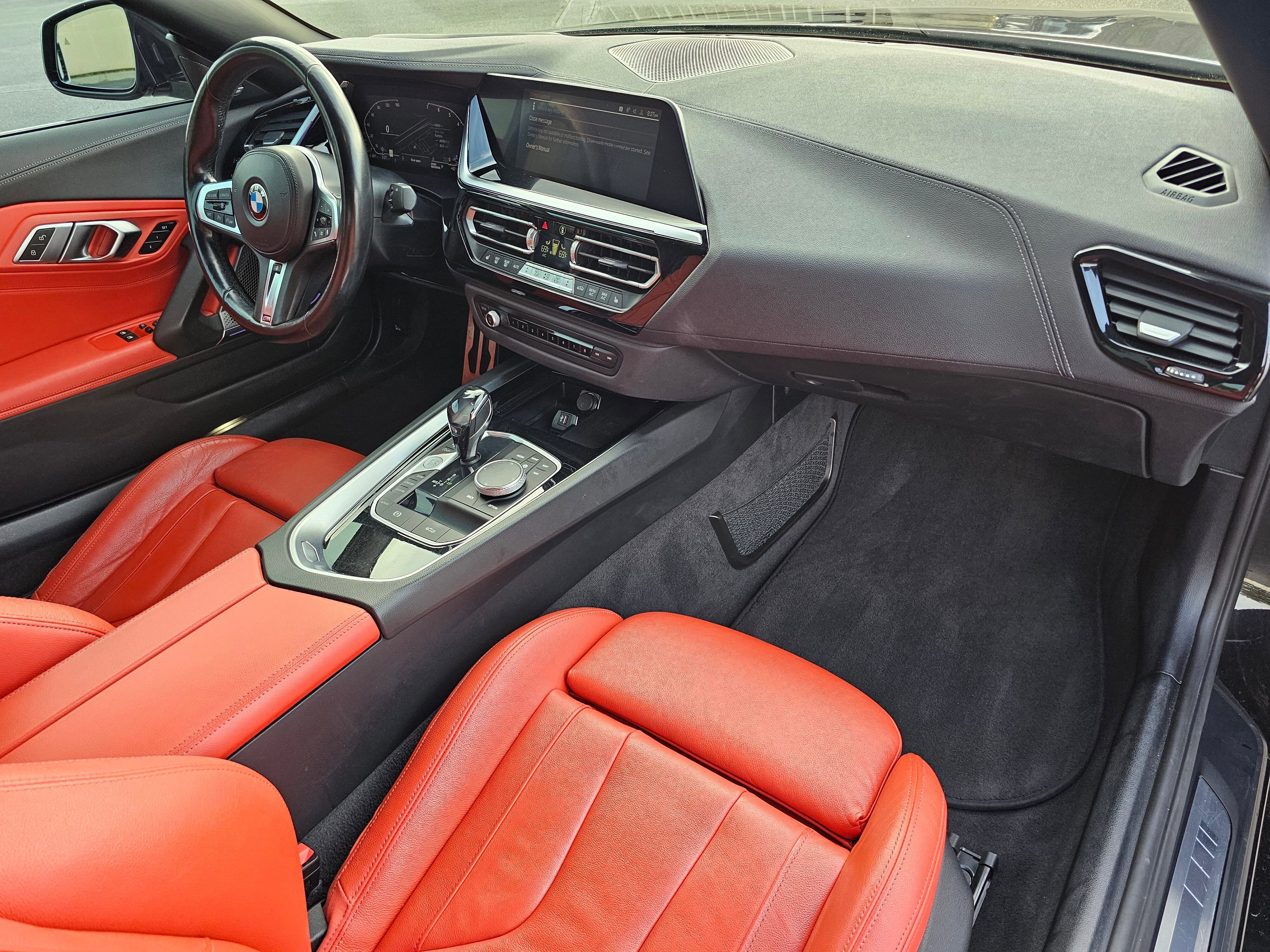 Used 2021 BMW Z4 sDrive30i w/ Executive Package image 12