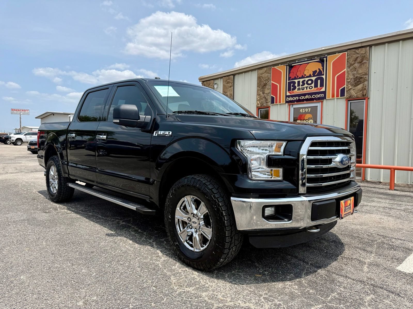 Used 2016 Ford F150 XLT w/ Equipment Group 301A Mid
