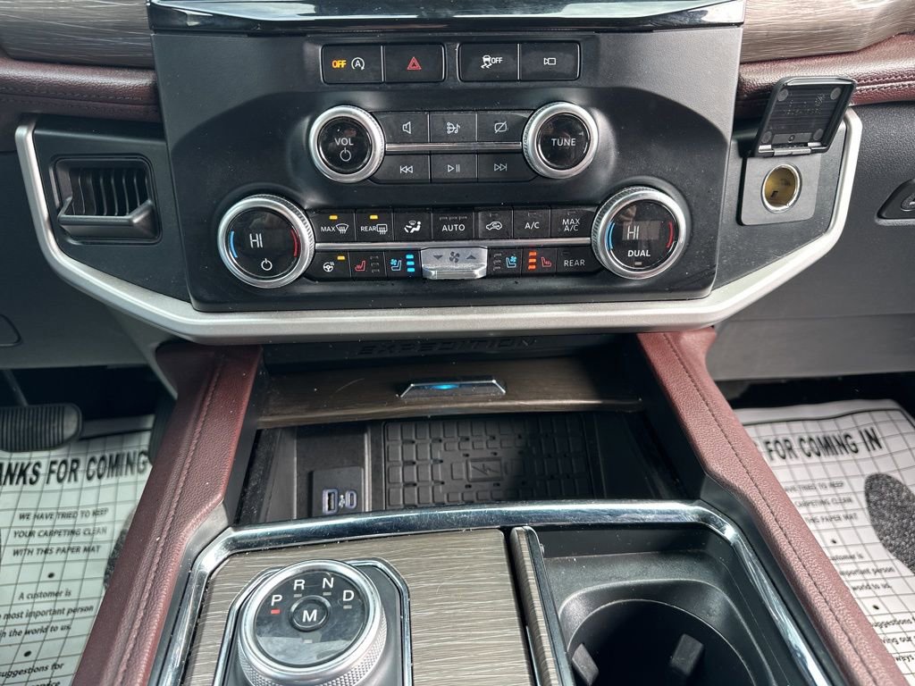 Used 2024 Ford Expedition Max Limited image 50