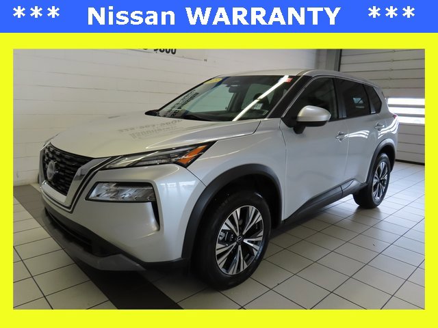 Used 2023 Nissan Rogue SV image 1