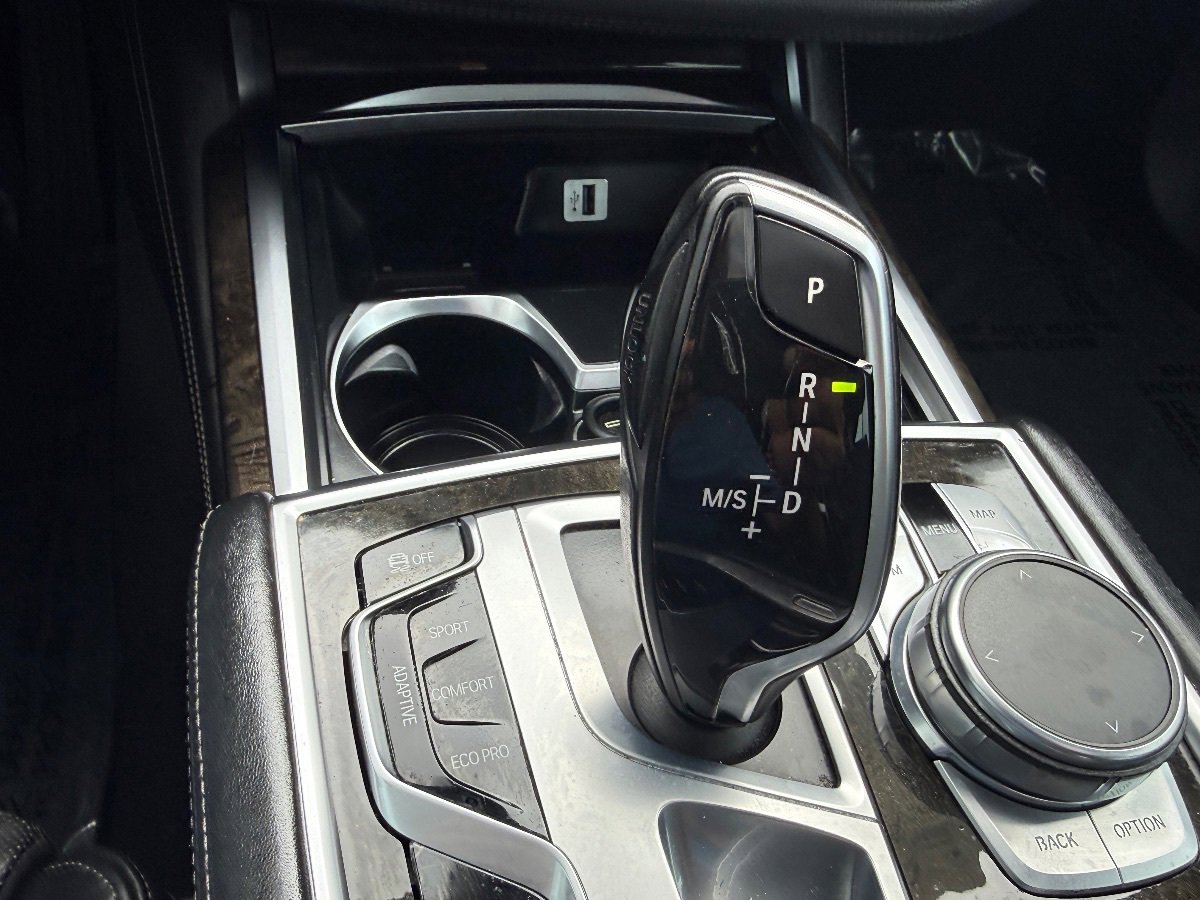 Used 2016 BMW 740i RWD image 41