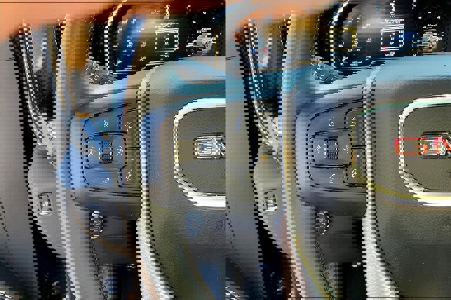 Used 2025 GMC Sierra 1500 SLT image 22