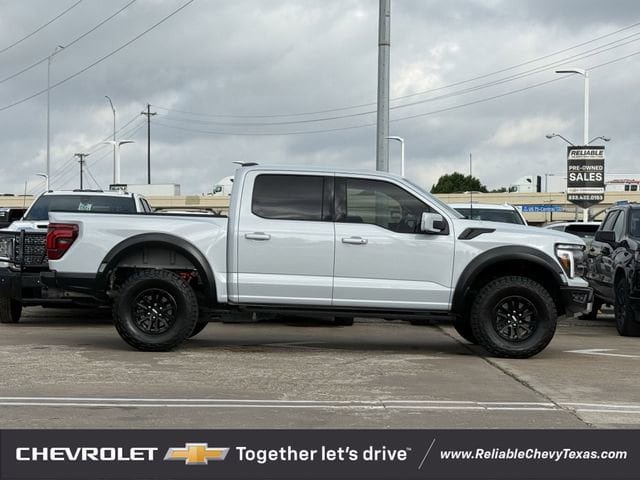 Used 2025 Ford F150 Raptor AWD/4WD image 5