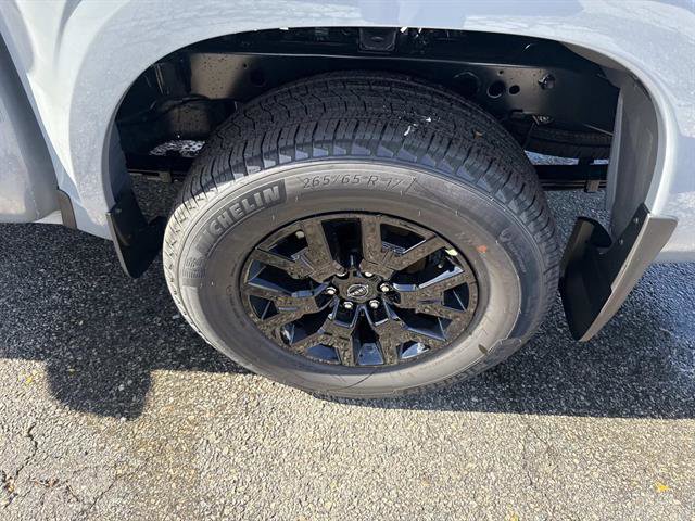 New 2026 Nissan Frontier SV image 5