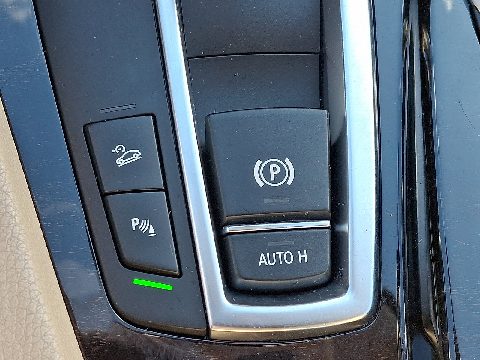 Used 2011 BMW 535i xDrive Sedan image 28