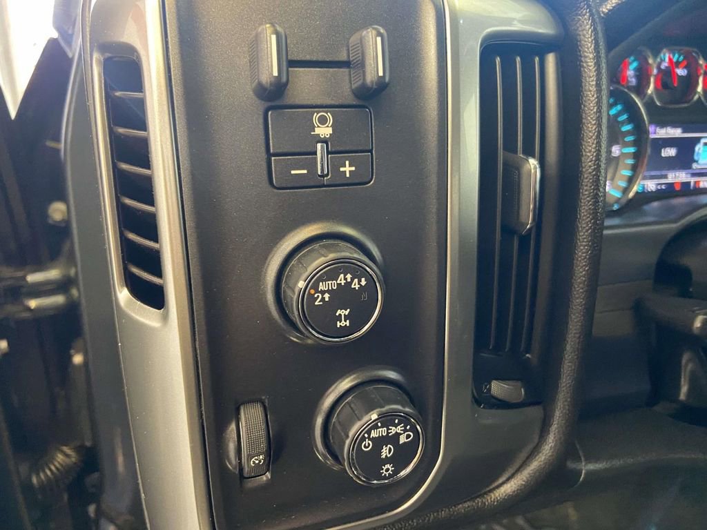 Used 2017 Chevrolet Silverado 1500 LT w/ All Star Edition image 18