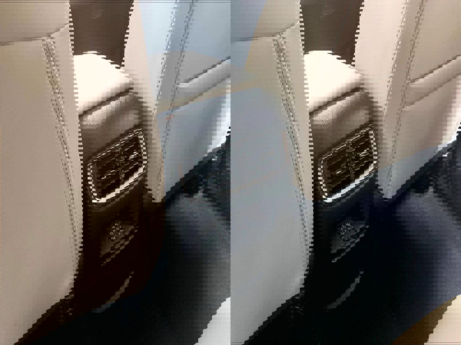 Used 2022 Honda CR-V Touring image 29