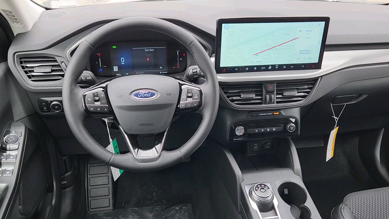 New 2025 Ford Escape PHEV image 8