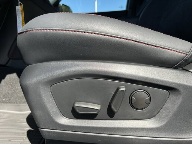 New 2025 Ford Explorer ST image 11