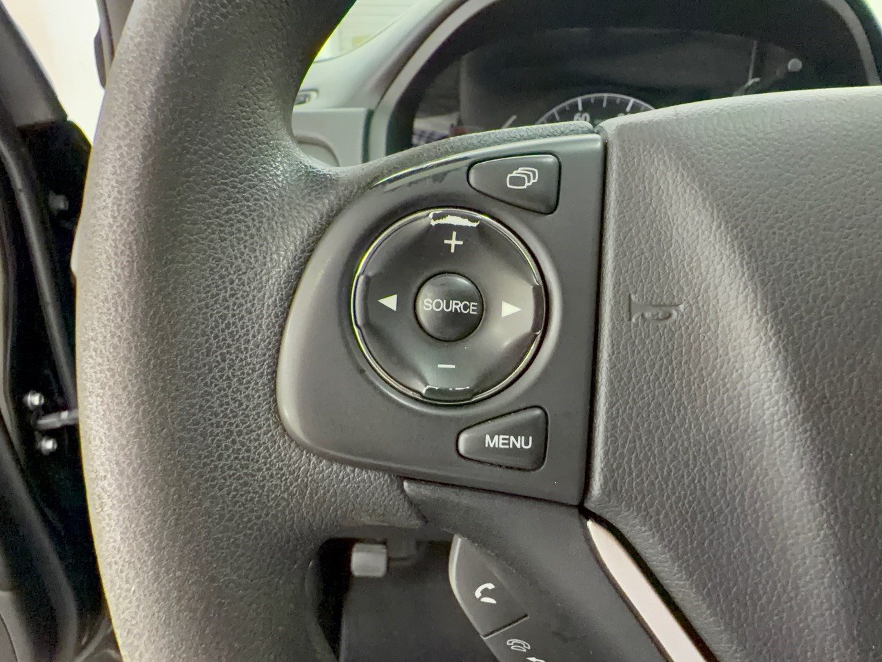 Used 2016 Honda CR-V EX image 18