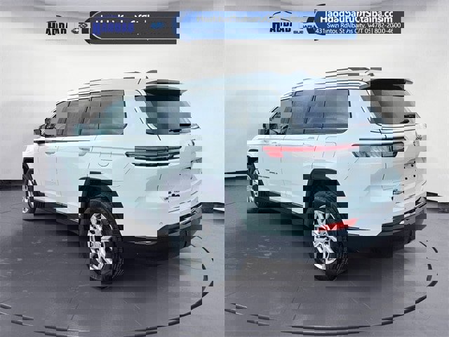 Used 2021 Jeep Grand Cherokee L Limited image 3