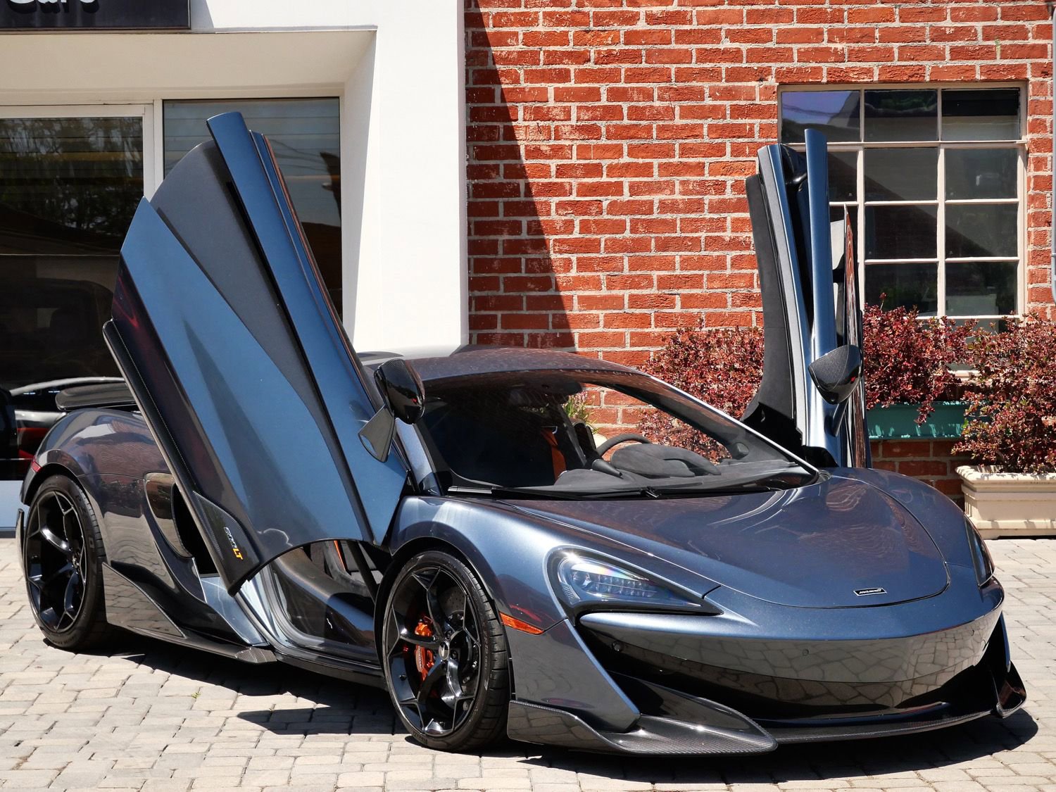 Used 2019 McLaren 600LT RWD image 23