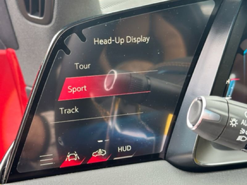 New 2026 Chevrolet Corvette Stingray Preferred Cpe w/ Z51 Performance Package image 13