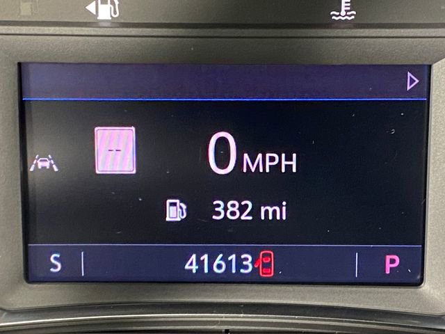 Certified 2023 Chevrolet Traverse LT w/ LT Premium Package image 19