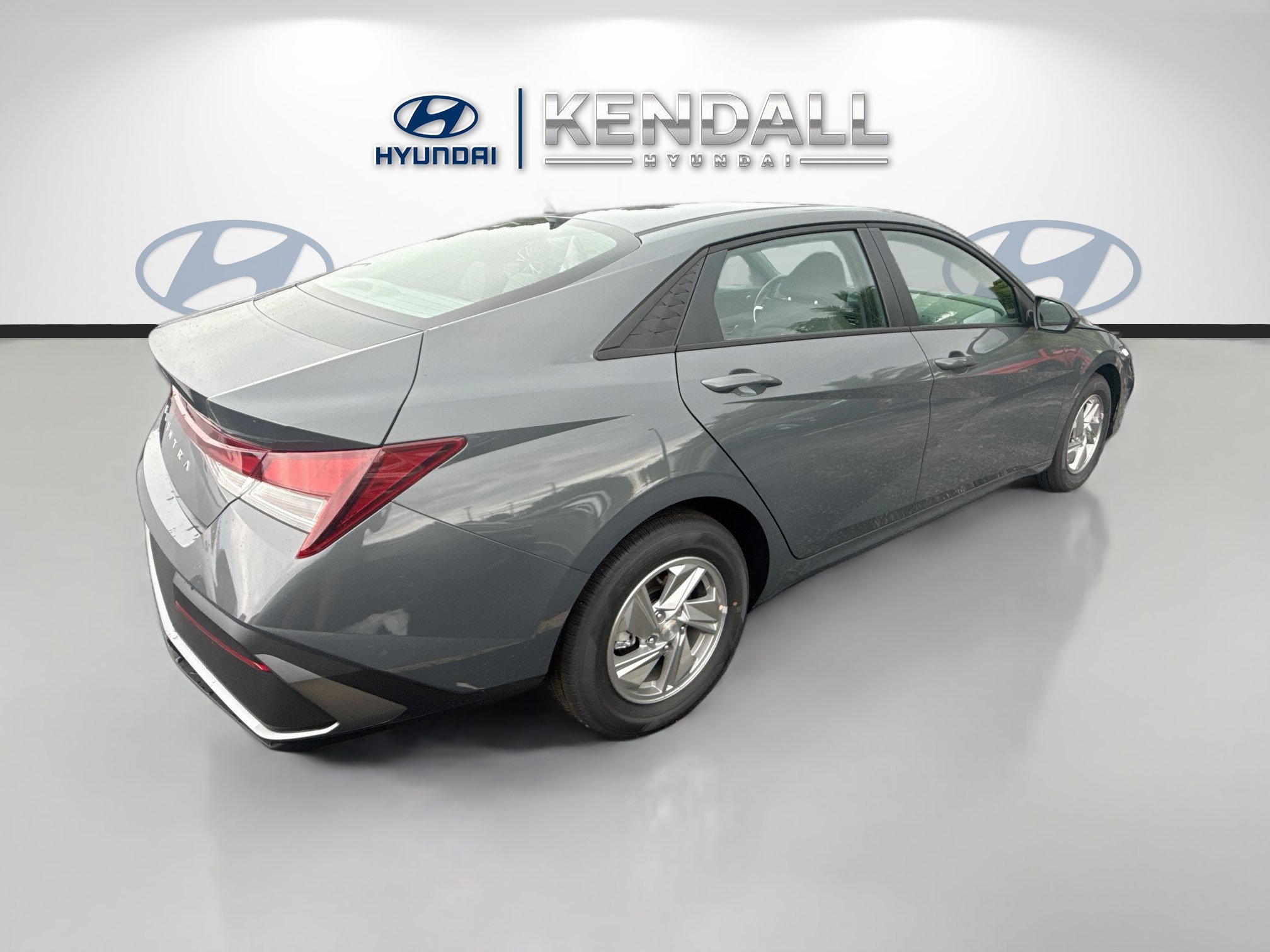 New 2026 Hyundai Elantra SE FWD image 6