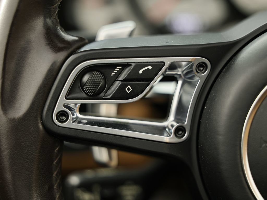 Certified 2019 Porsche 911 Turbo S AWD/4WD image 35