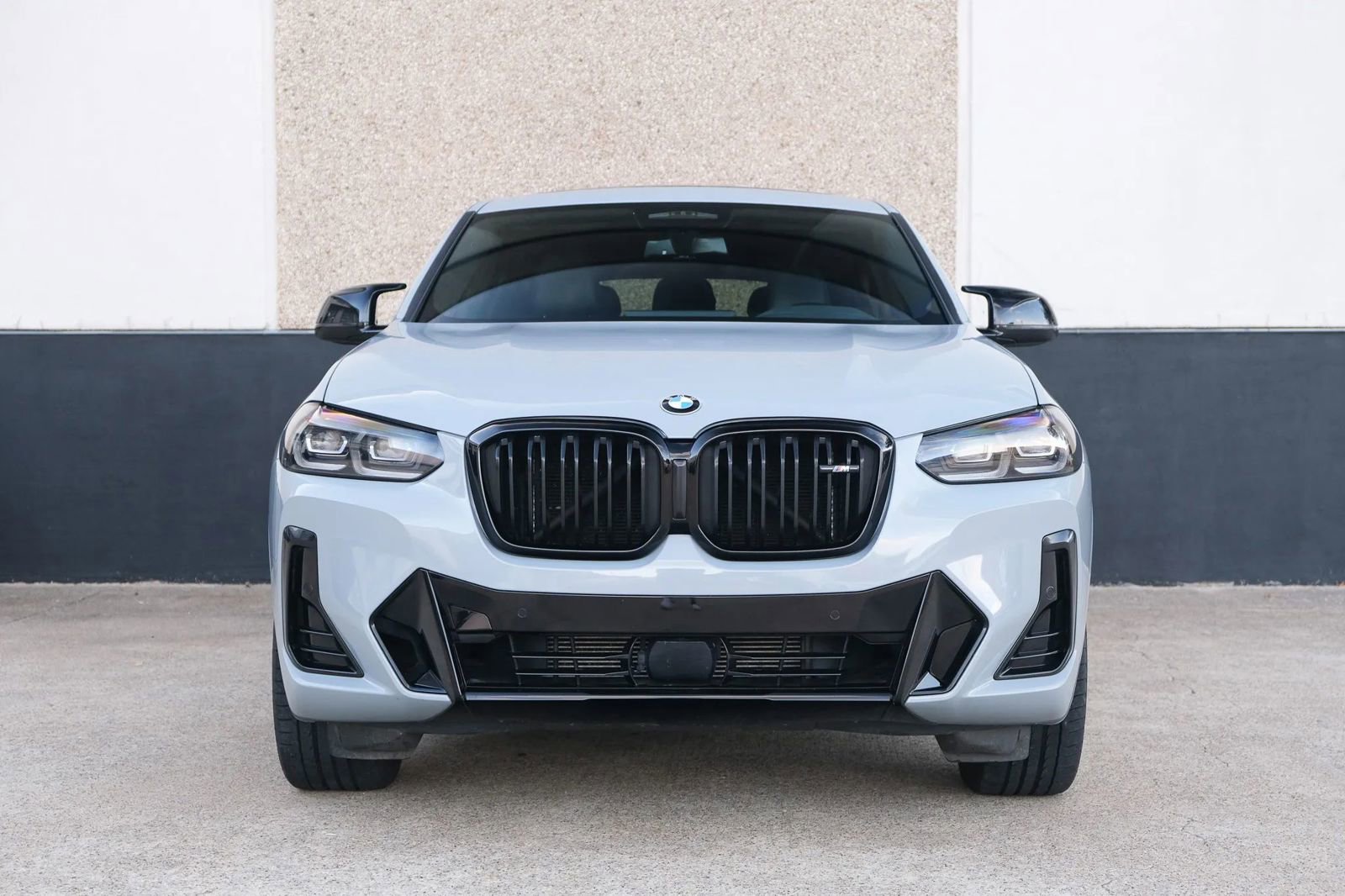 Used 2022 BMW X4 M40i image 2