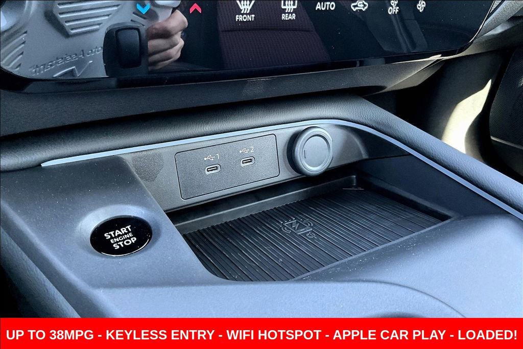New 2026 Nissan Sentra SR w/ Floor Mat Package FWD image 23