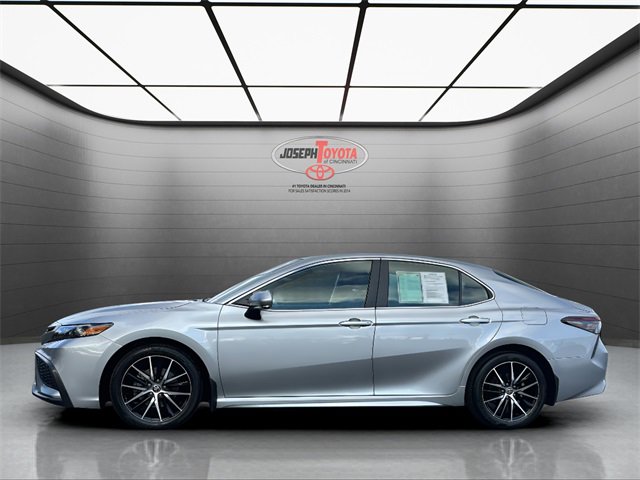 Certified 2023 Toyota Camry SE image 2