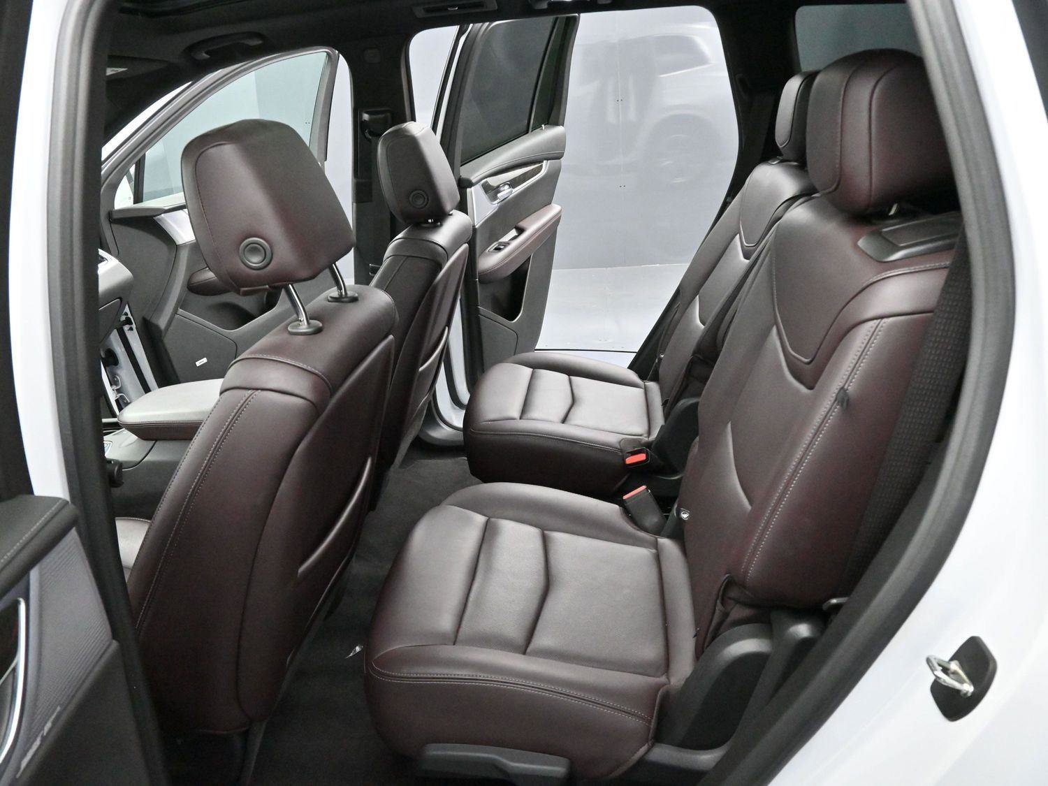 Certified 2024 Cadillac XT6 Premium Luxury image 30