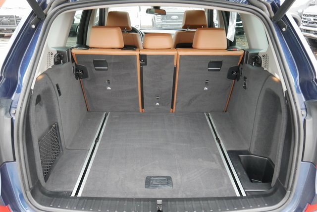 Used 2017 BMW X3 xDrive28i image 11