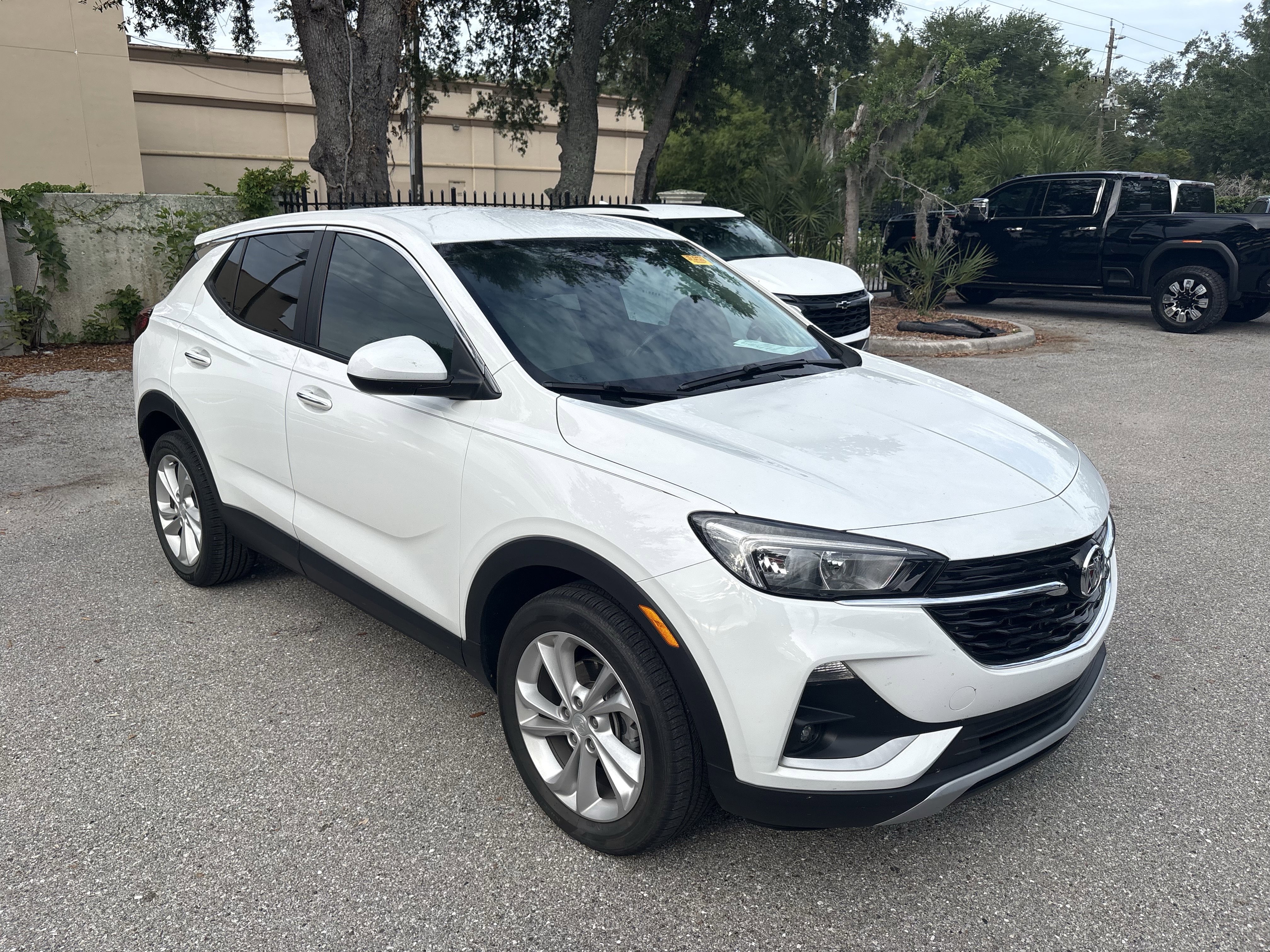 Certified 2023 Buick Encore GX Preferred FWD image 8