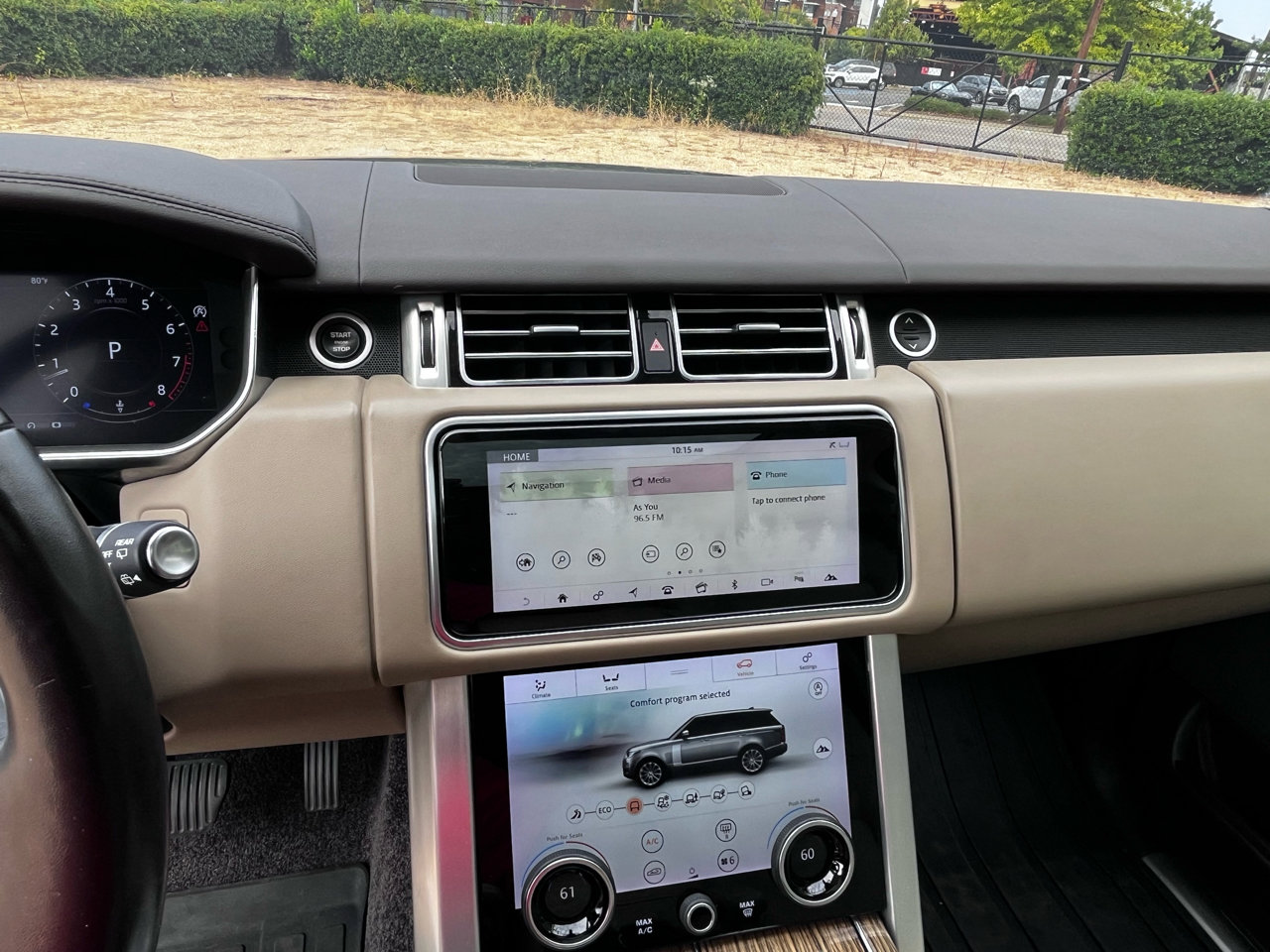 Used 2019 Land Rover Range Rover HSE image 28