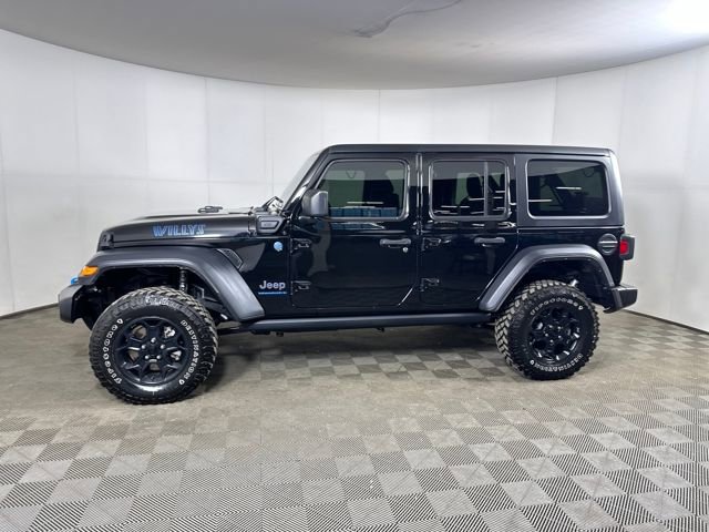 Used 2023 Jeep Wrangler Unlimited w/ 8.4" Radio Group image 6