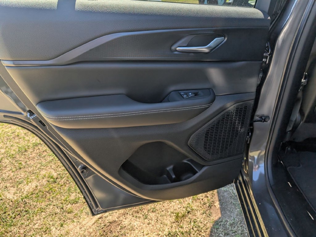 New 2026 Jeep Grand Cherokee Laredo X AWD/4WD image 26
