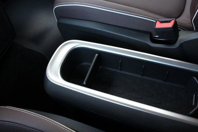 New 2025 Volkswagen ID. Buzz Pro S image 8