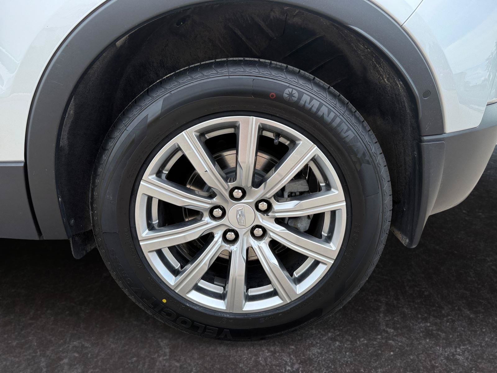 Used 2022 Cadillac XT4 Premium Luxury w/ Enhanced Visibility Package AWD/4WD image 29