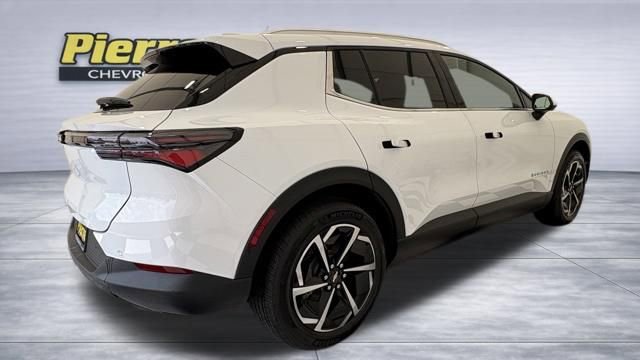 New 2026 Chevrolet Equinox EV LT FWD image 6