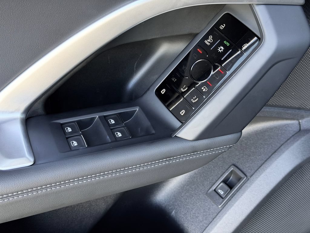 New 2025 Audi Q5 Premium AWD/4WD image 23