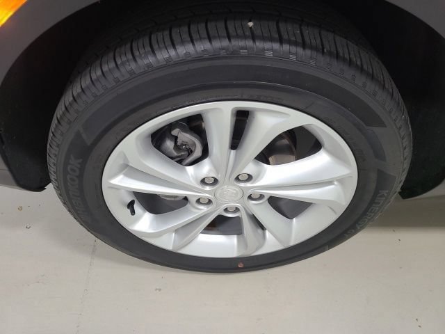 Used 2020 Buick Encore GX Preferred w/ Cold Weather Comfort Package FWD image 38