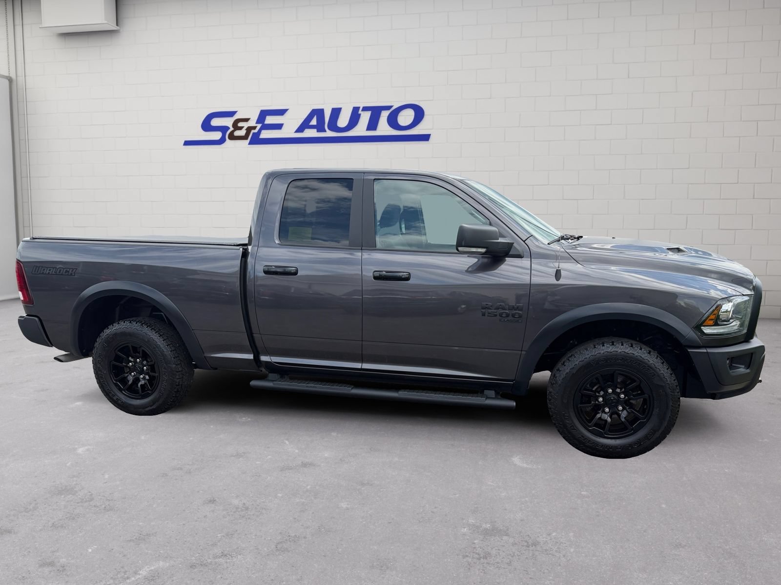Used 2023 RAM 1500 Warlock AWD/4WD image 6