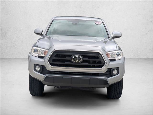 Used 2022 Toyota Tacoma SR5 w/ Technology Package RWD image 2