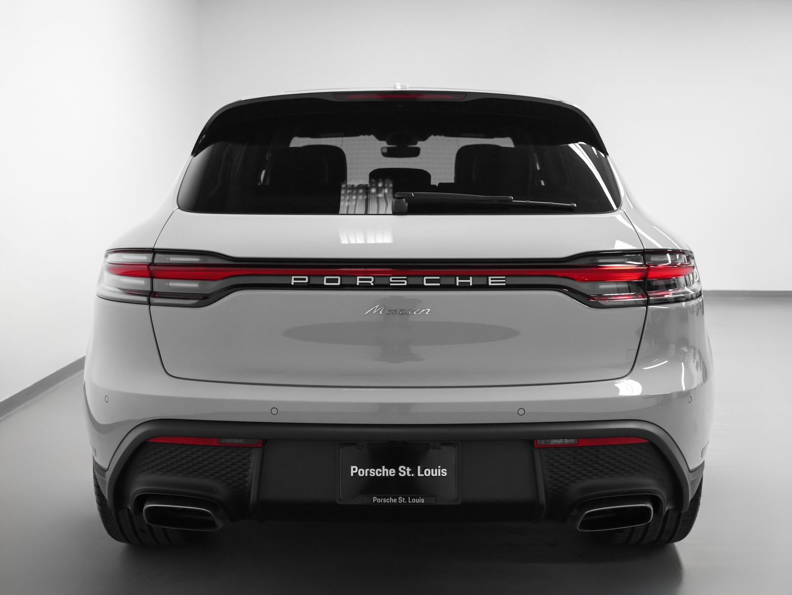 New 2026 Porsche Macan AWD/4WD image 11