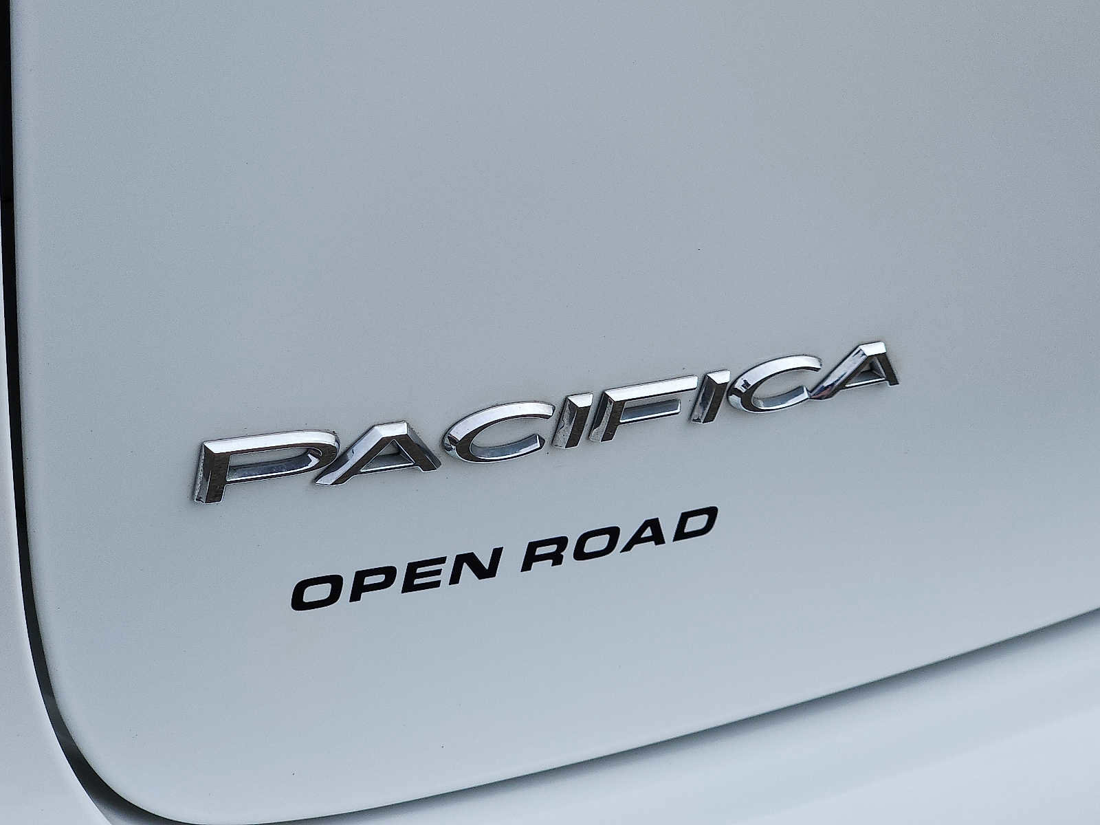 Used 2017 Chrysler Pacifica LX image 29