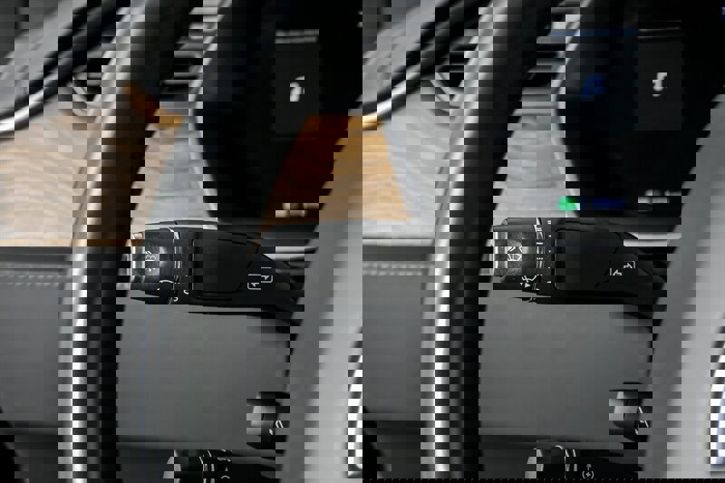 Used 2020 Tesla Model X image 26