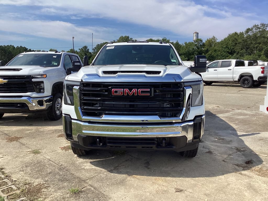 New 2025 GMC Sierra 3500 Pro w/ Convenience Package AWD/4WD image 2