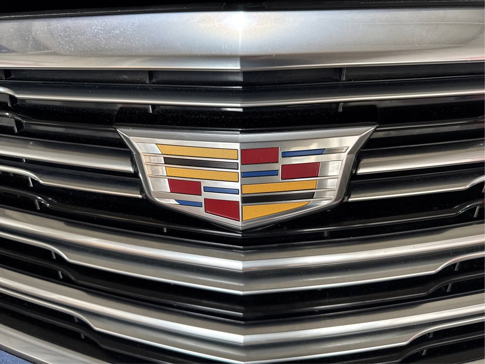 Used 2018 Cadillac XT5 AWD image 24