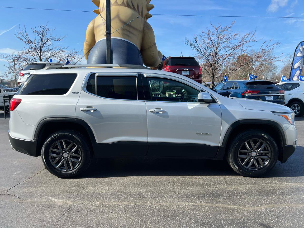 Used 2017 GMC Acadia SLT image 7