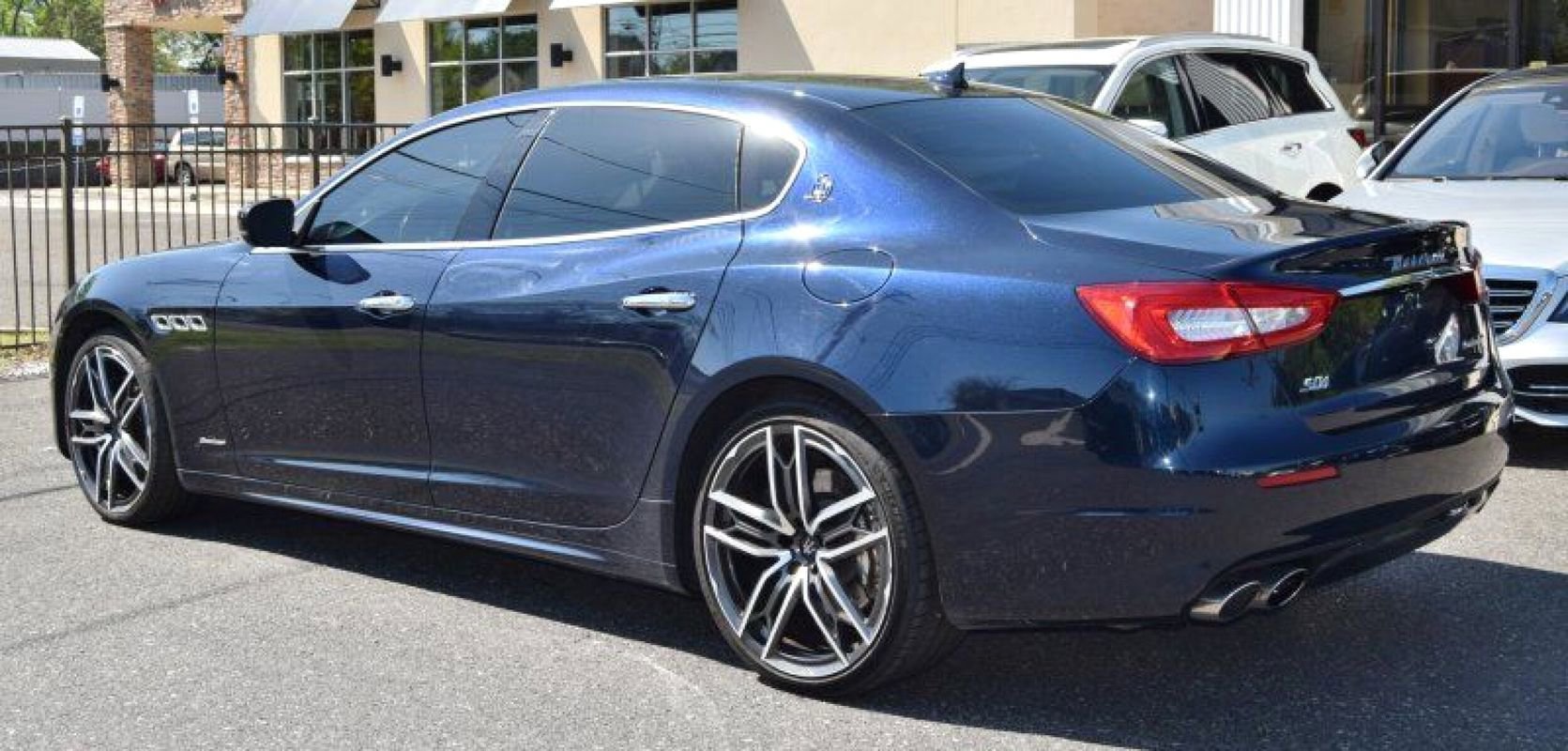 Used 2019 Maserati Quattroporte S GranLusso Q4 AWD/4WD image 7