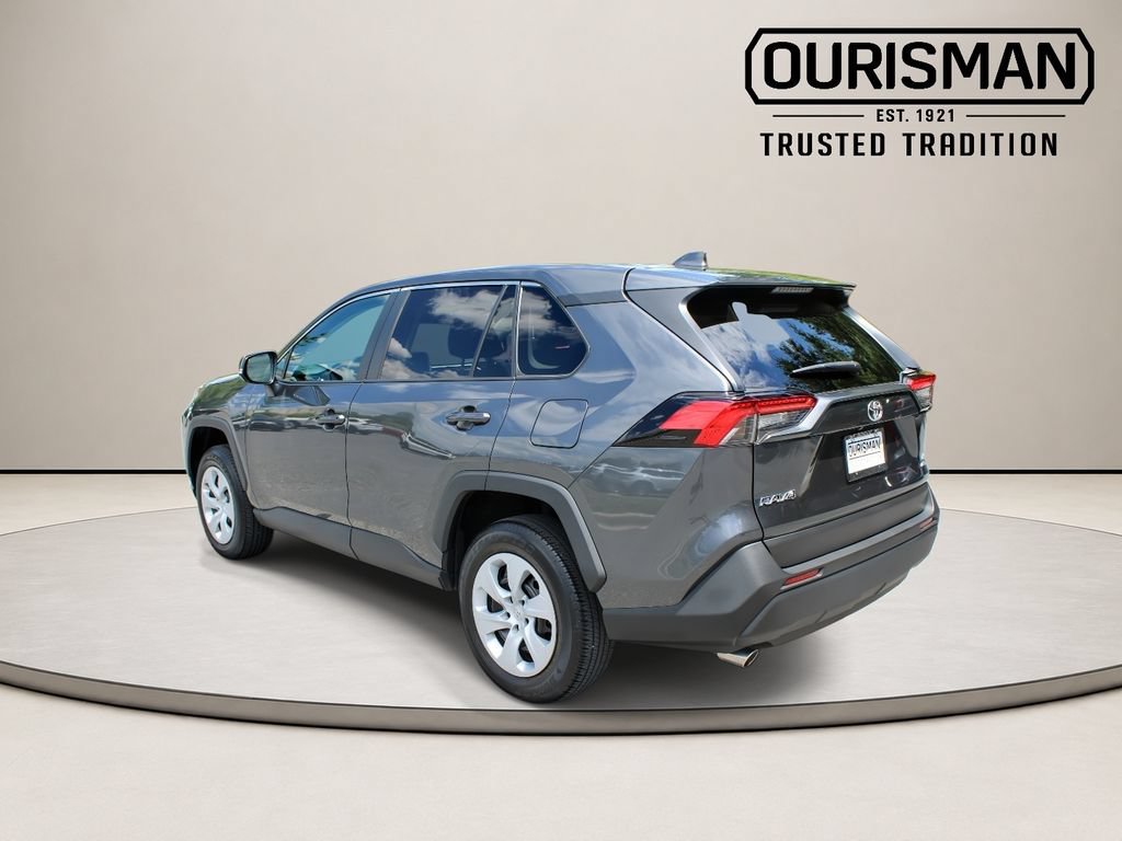 Used 2023 Toyota RAV4 LE AWD/4WD image 7