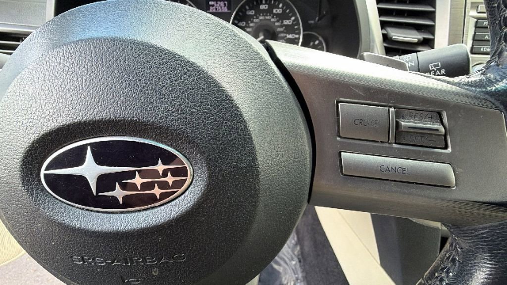 Used 2011 Subaru Outback 3.6R Limited w/ Popular Equipment Group 1B image 19