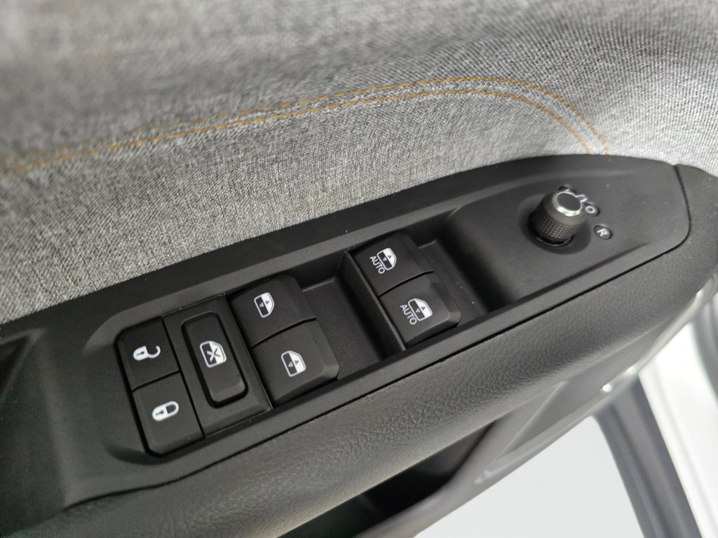 New 2026 Jeep Compass Latitude AWD/4WD image 22
